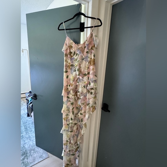 Elliatt Cosima Dress in Multi - Picture 2 of 4